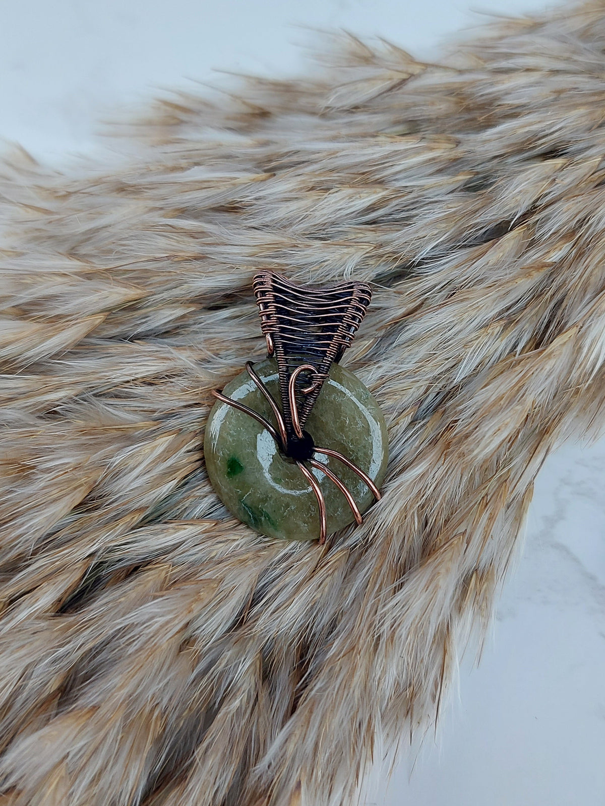 Jade Donut Pendant "Vina"